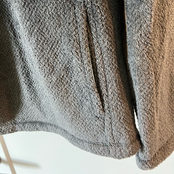 Like NEW Patagonia Re-Tool Snap-T Pullover (Size M) - Picture 6 of 9